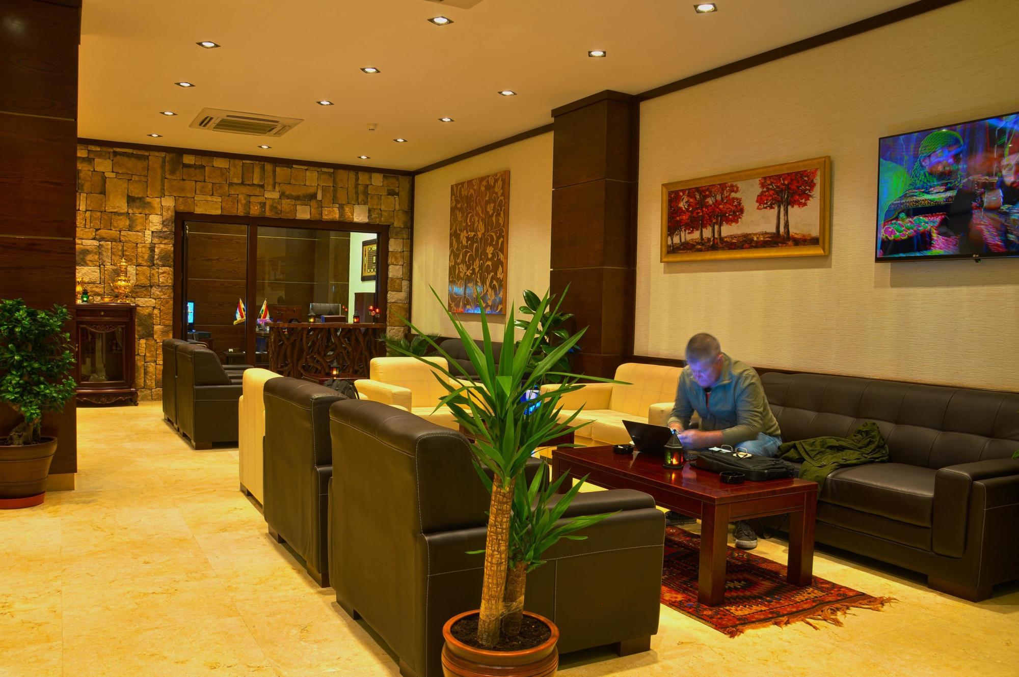 Bl Hotel'S Arbil Exterior foto